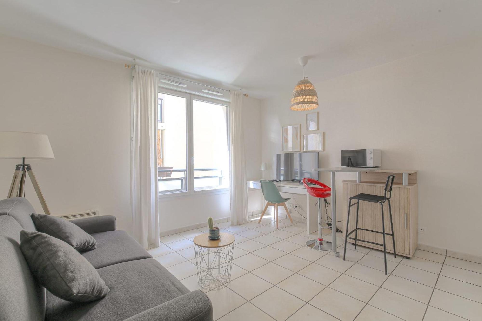 Le Calme Et Cosy Avec Parking Gratuit Apartment Lyon Exterior photo